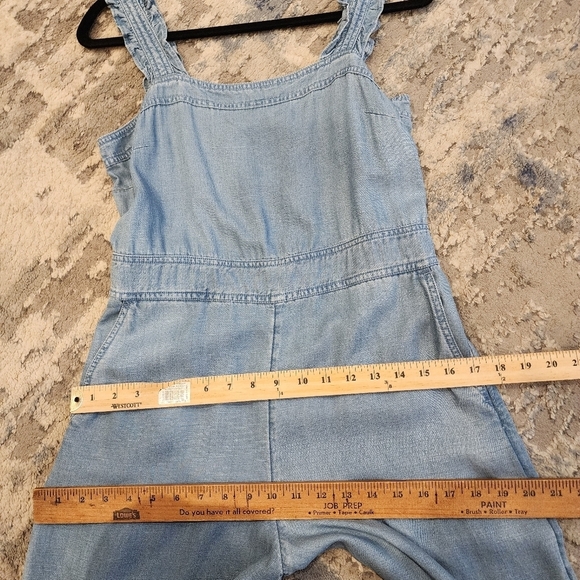 Loft Linen Lyocell Chambray Ruffle Strap Square Neck Jumpsuit.  Size 2. Pockets - Picture 15 of 16